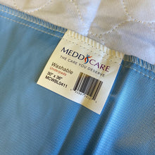 Load image into Gallery viewer, Meddcare Washable Underpads